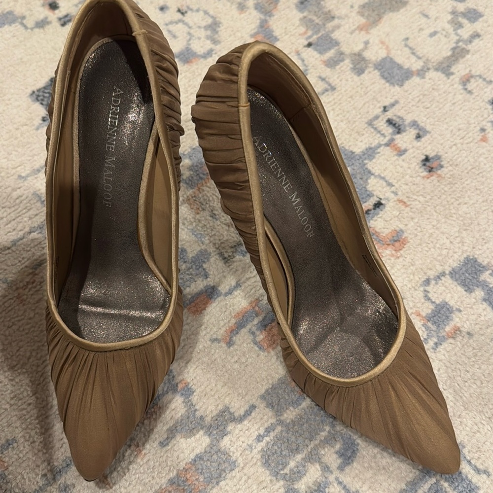 Adrienne Merloof Heels- size 6.5
